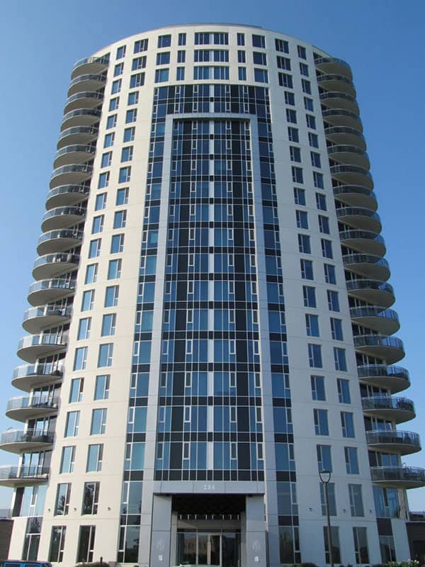Condominiums Aquablu à Laval